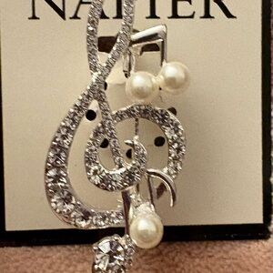 Elegant Silver and Pearl Music Note Brooch